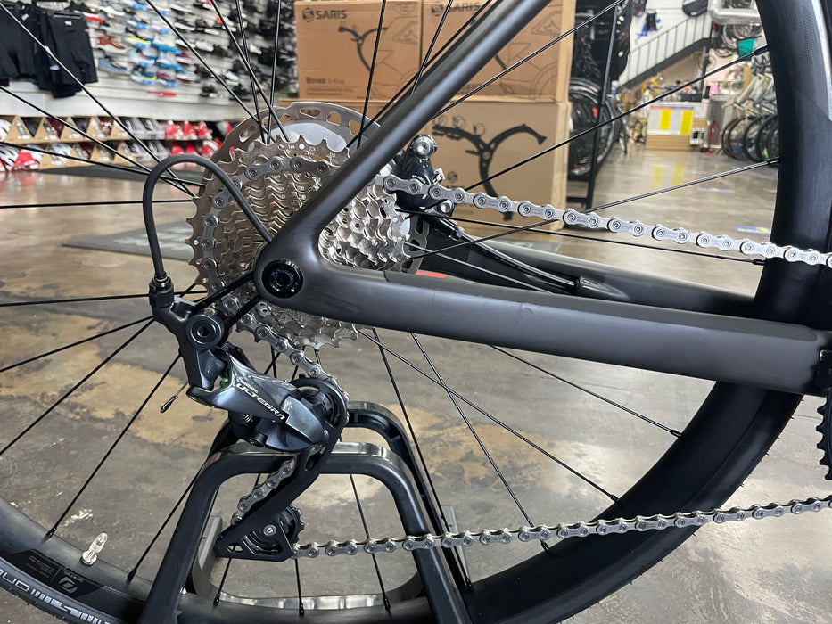 Scott Addict 20 Disc Shimano Ultegra - Black 2022