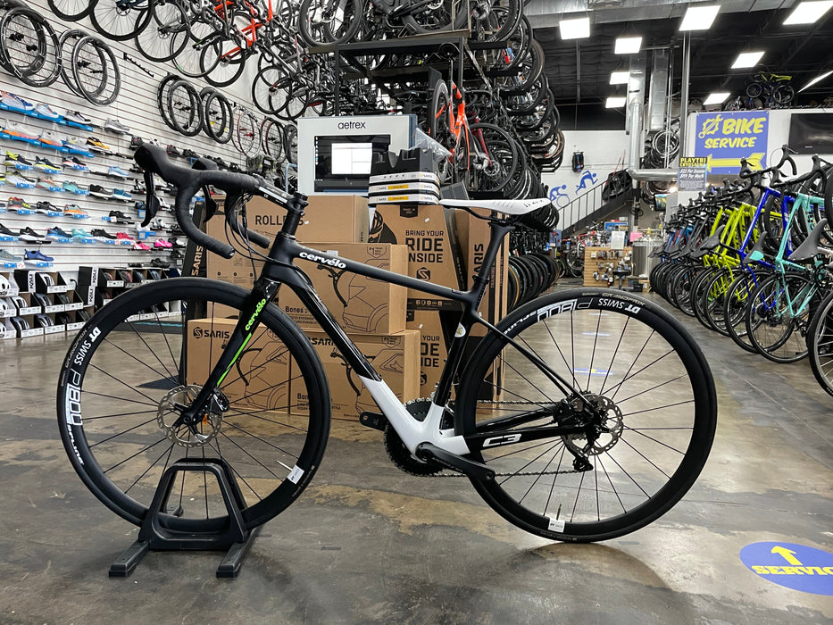 Cervelo C3 Disc Shimano Ultegra 11 Speed - Black/White 2019