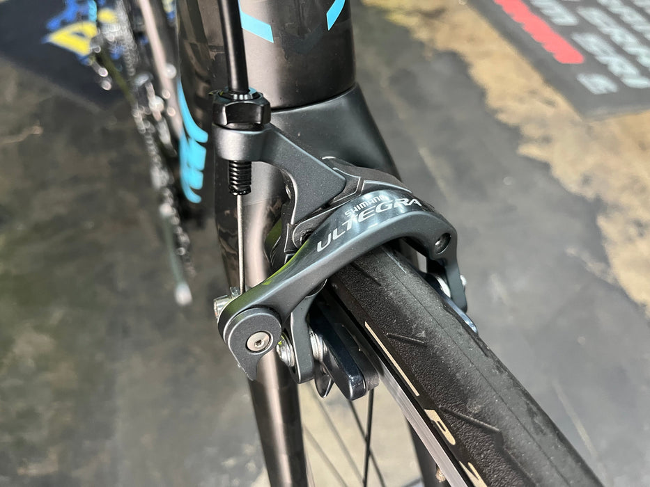 Felt FR2 Shimano Ultegra Di2 w/Pioneer Powermeter - Matte Black/Blue 2017 DEMO