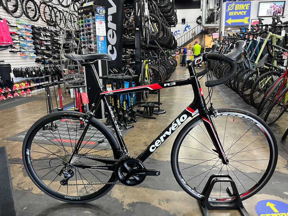 Cervelo R3 Shimano 105 11 Speed - Black DEMO