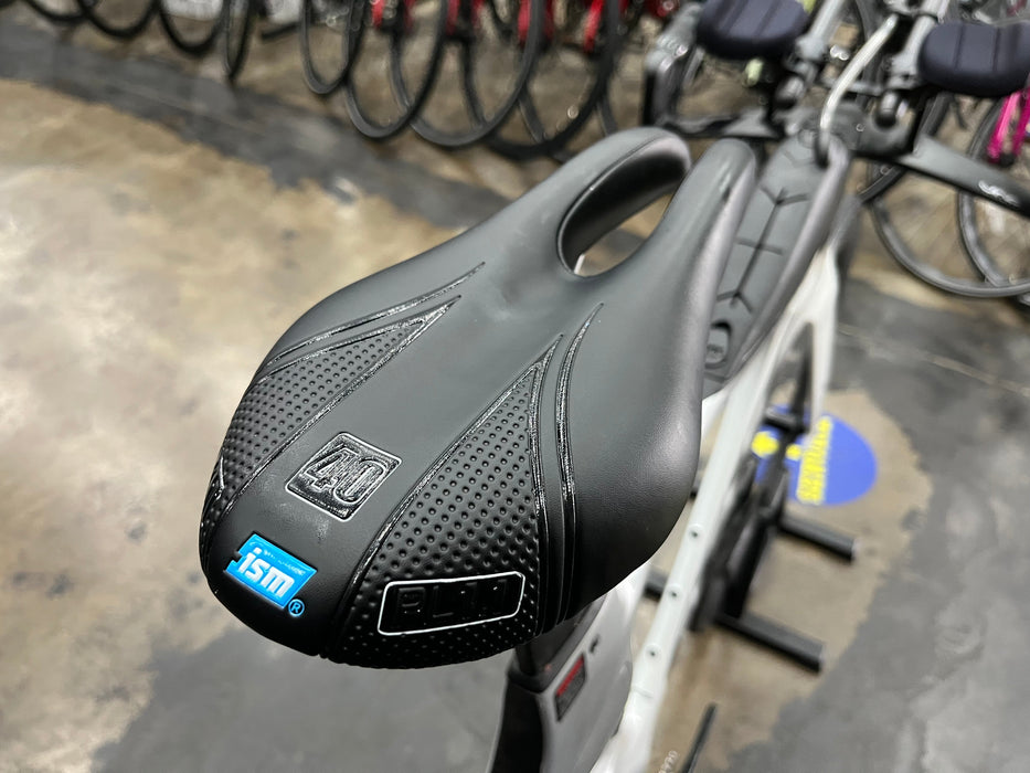 Felt IA FRD 2.0 SRAM Rival eTap AXS ZIPP 404 Firecrest Wheels - 2025