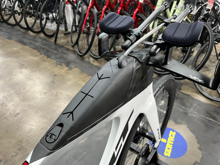 Felt IA FRD 2.0 SRAM Rival eTap AXS ZIPP 404 Firecrest Wheels - 2025