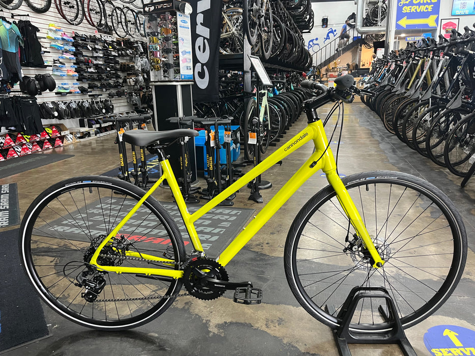 Cannondale Women's Quick 5 Disc Remixte Shimano Tourney - Highlighter 2021