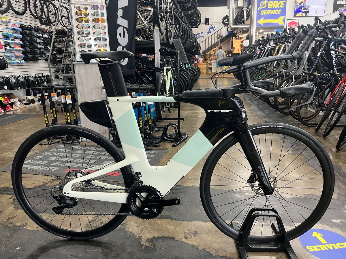 IMG_6910_1200x900.jpg?v=1743118554