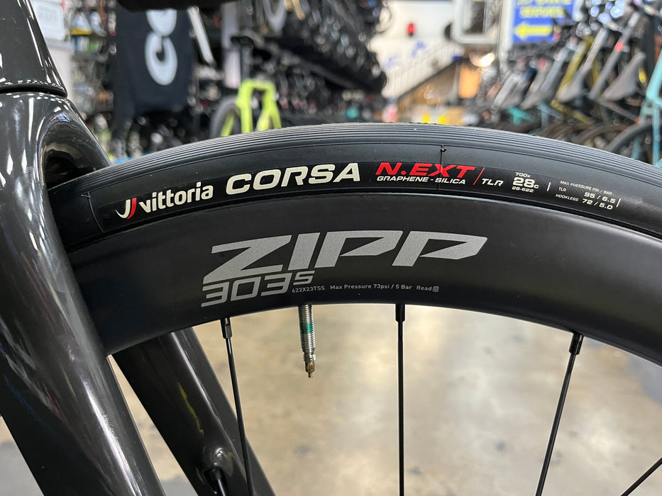 Cervelo R5 Shimano Dura-Ace Di2 12-Speed w/Profile Design GMR 38 Wheels - Lime/Black