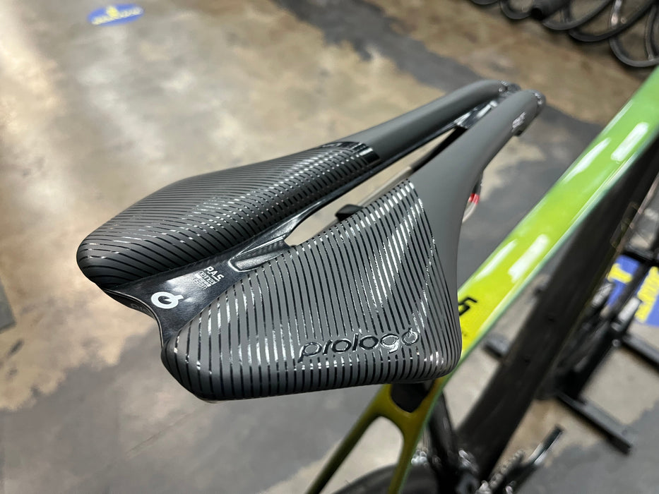 Cervelo R5 Shimano Dura-Ace Di2 12-Speed w/Profile Design GMR 38 Wheels - Lime/Black