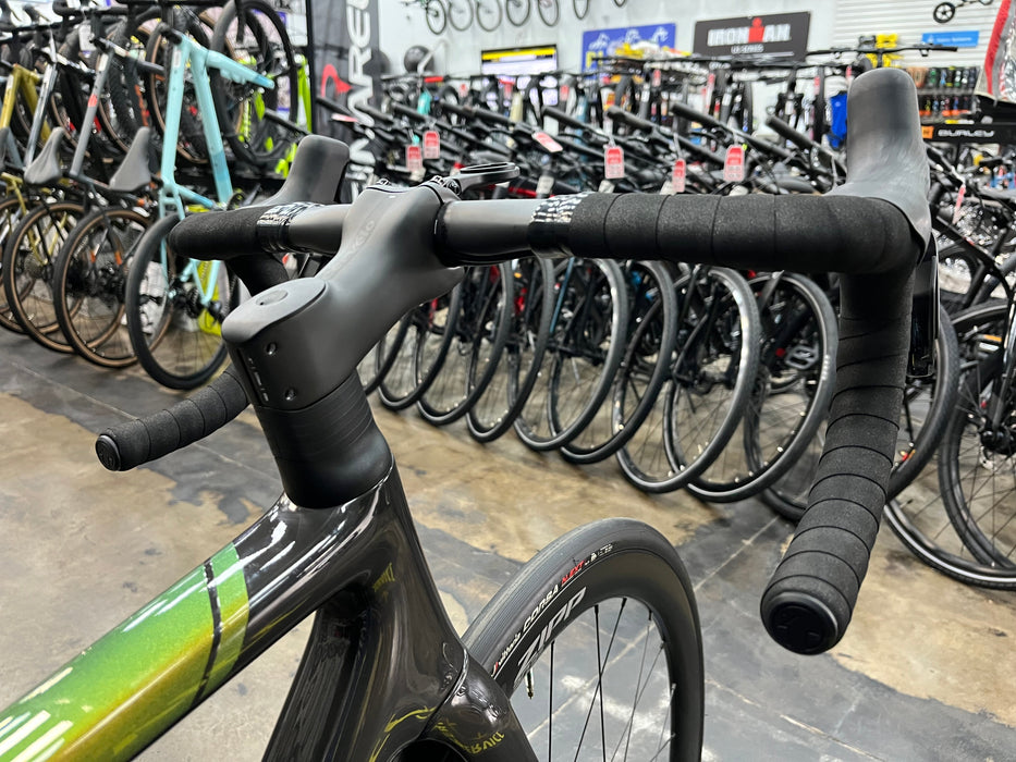 Cervelo R5 Shimano Dura-Ace Di2 12-Speed w/Profile Design GMR 38 Wheels - Lime/Black