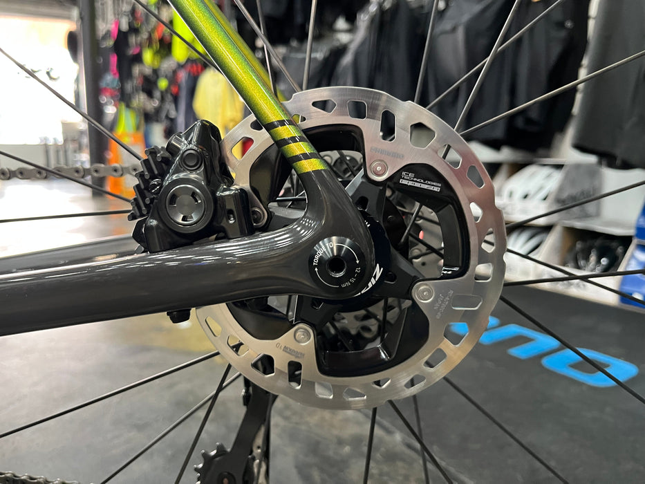 Cervelo R5 Shimano Dura-Ace Di2 12-Speed w/Profile Design GMR 38 Wheels - Lime/Black