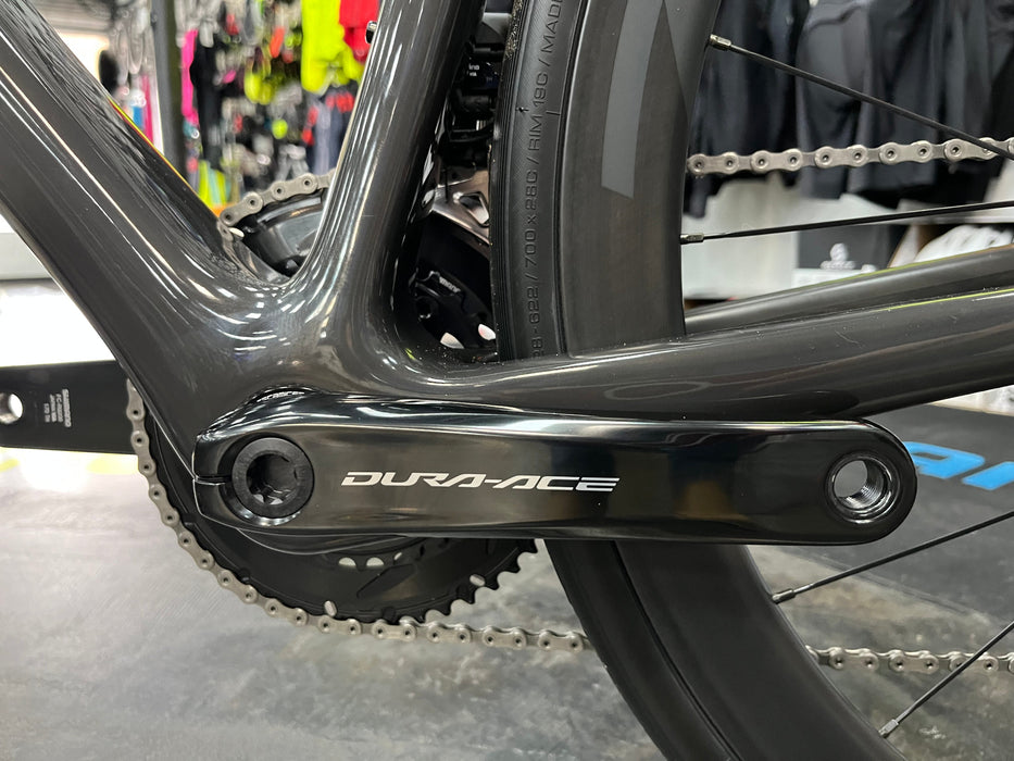 Cervelo R5 Shimano Dura-Ace Di2 12-Speed w/Profile Design GMR 38 Wheels - Lime/Black