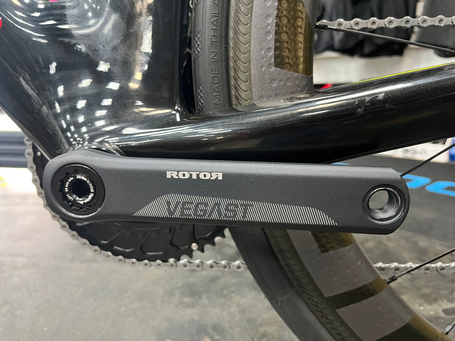 Argon 18 E-117 Tri SRAM Force 22 w/ZIPP 404 Firecrest Wheels - Silver Rabbit Black Gloss 2022