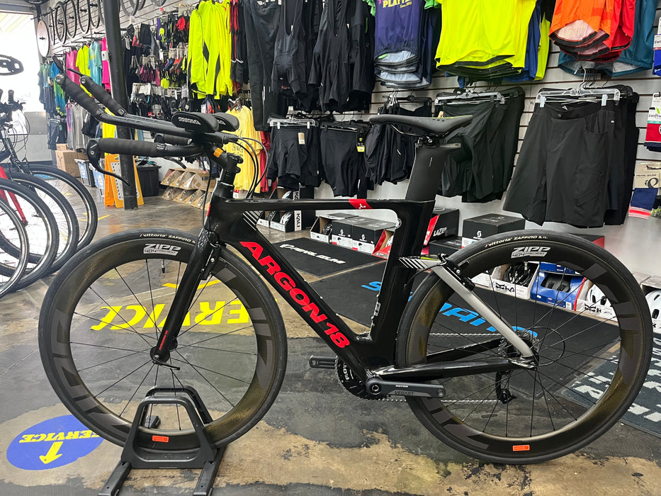 Argon 18 E-117 Tri SRAM Force 22 w/ZIPP 404 Firecrest Wheels - Silver Rabbit Black Gloss 2022