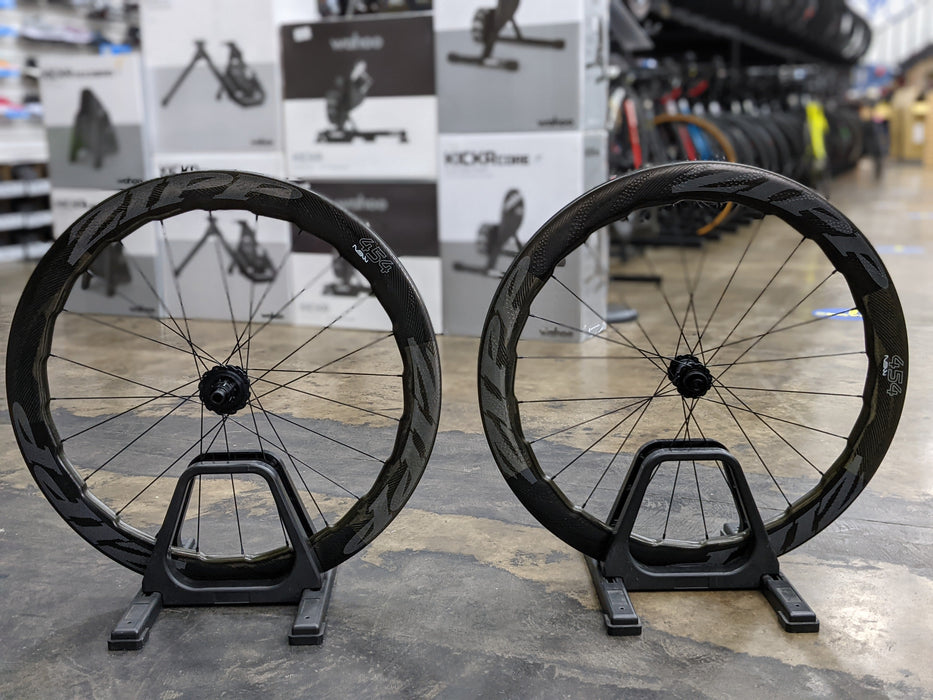 Zipp 454 NSW Carbon Disc Brake Clincher Wheelset