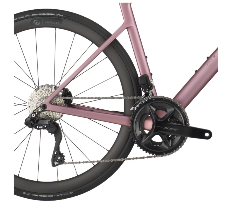 Scott Addict RC 30 Shimano 105 Di2 12-Speed - 2025