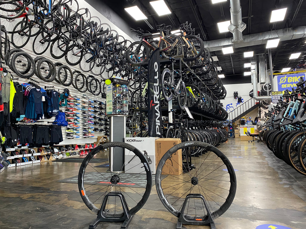 Zipp 353 NSW Tubeless Disc Brake Wheelset — Playtri Las Colinas