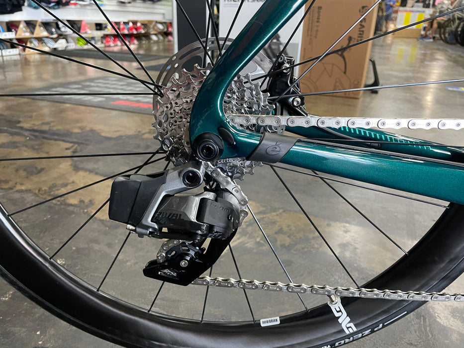 Cervelo S5 SRAM Rival AXS With Enve Foundation 45 - Black/Teal 2022