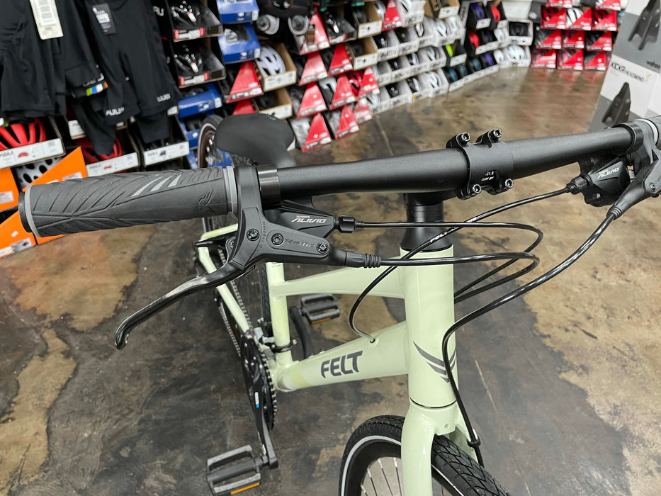 Felt Verza Speed 40 Shimano Altus - Glow Green 2022