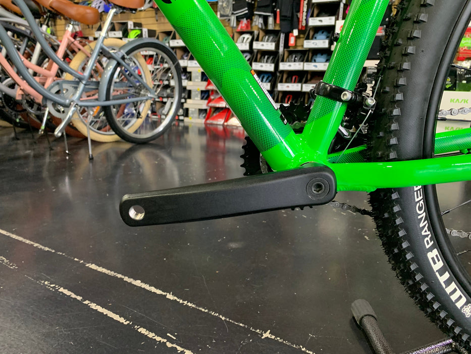 Cannondale trail 7 green on sale