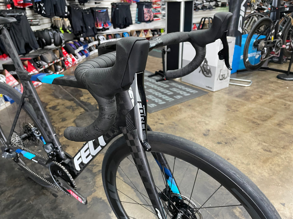 Felt AR FRD Ultimate SRAM Force AXS - ZIPP 303S