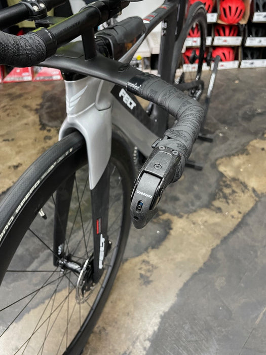 Felt IA Advanced SRAM Force eTap AXS 12sp