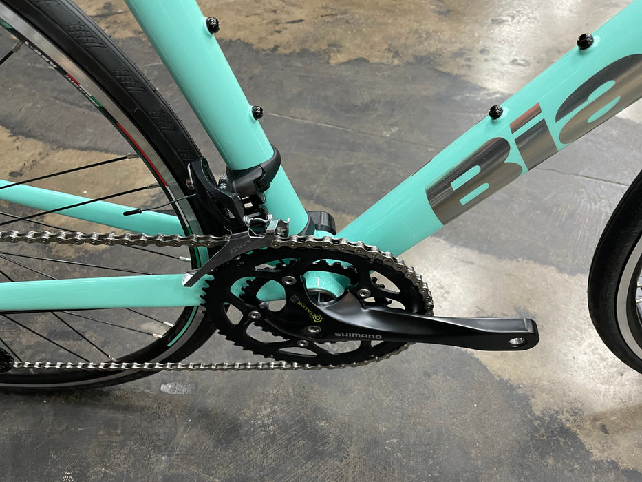 Bianchi Via Nirone 7 Shimano Sora 9 Speed - Celeste 2023