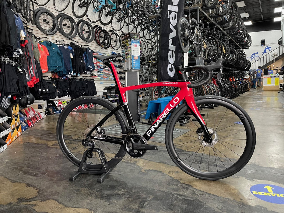 Pinarello F7 Shimano Ultegra Di2 12 Speed - 2024 - Razor Red