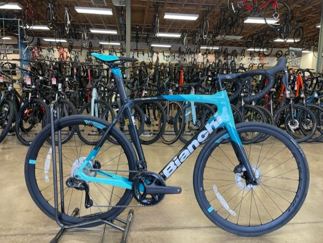 Bianchi Oltre XR3 CV Shimano Ultegra Di2 12 speed Race Graphite Celest Playtri Las Colinas