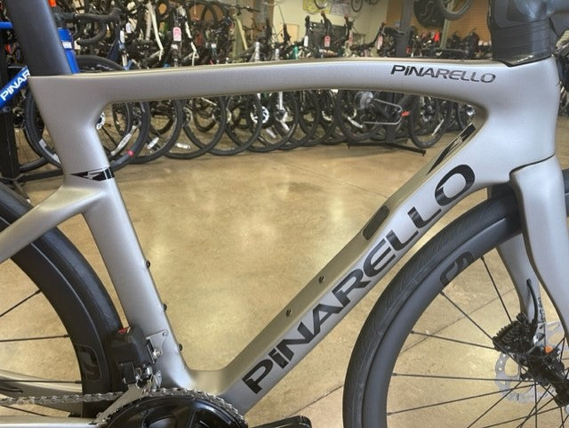 Pinarello F5 Shimano 105 Di2 12 Speed Impulse Grey