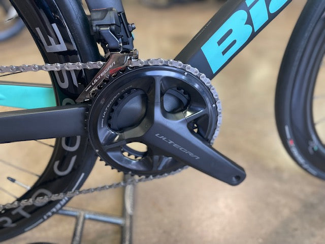 Bianchi Oltre Pro Shimano Ultegra Di2 Graphite / Celeste 2023