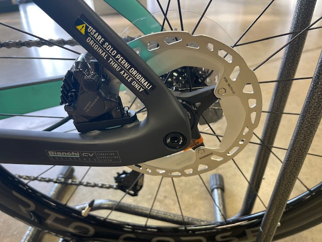 Bianchi Oltre Pro Shimano Ultegra Di2 Graphite / Celeste 2023